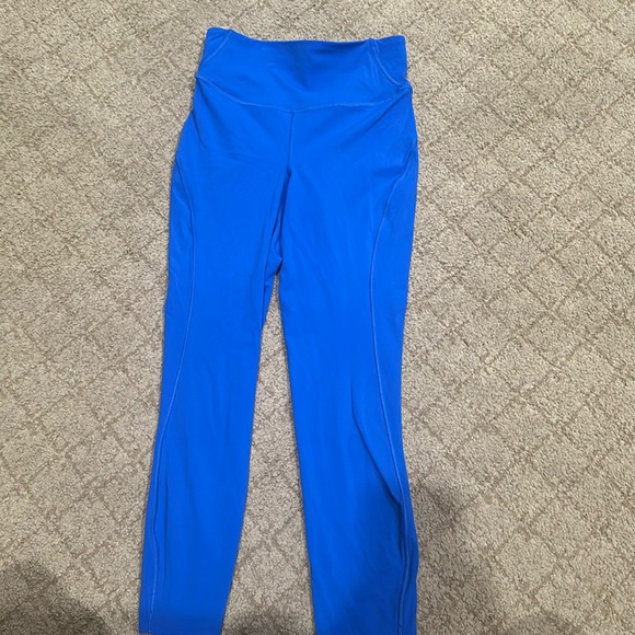 Lululemon Base Pace high rise crop - Picture 1 of 6